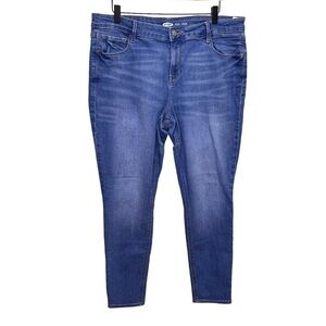 Old Navy Rockstar Super Skinny Jeans Size 14